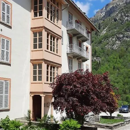 Alagna Tres Jolie